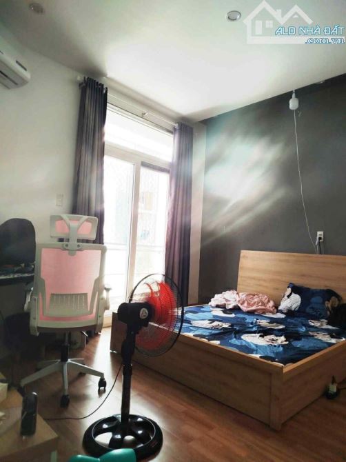 ► Góc Kiệt Lê Đình Lý, Ô tô đậu 70m, 52m2, 2 tầng, 3PN trên dưới, 3.5 tỷ - 4