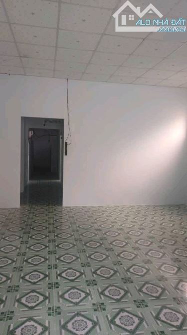 Nhà cấp 4 giá rẻ Thới Tam Thôn – Hóc Môn, 82m² (4x20), 2PN, SHR, đường xe hơi, chỉ 765 TRI - 4