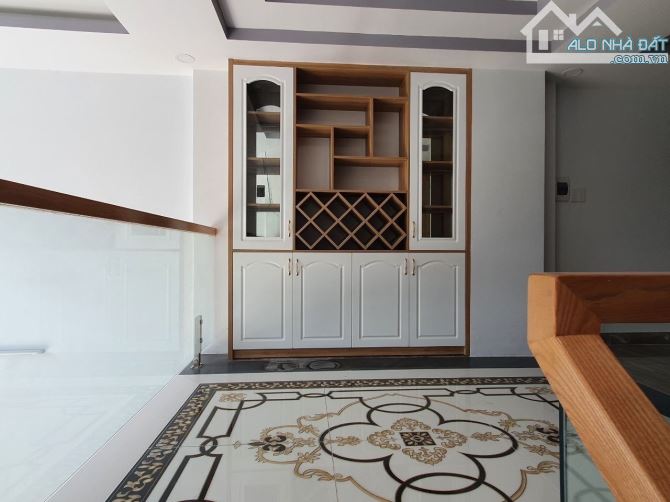 NHÀ 4 TẤM SÁT MT VÕ VĂN HÁT- THỦ ĐỨC- $ 6.2Đ XE TẢI TRÁNH NHAU- 4PN- NGANG 5.5m  + VỊ TRÍ - 4