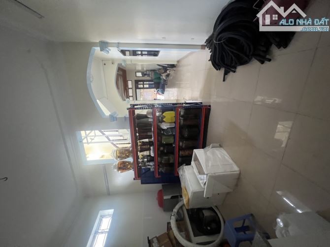Giảm sốc 1.2 tỷ! Chủ cần bán nhanh căn nhà Đức Giang, DT 122M2, 4 Tầng, Phân lô ôtô tránh! - 4