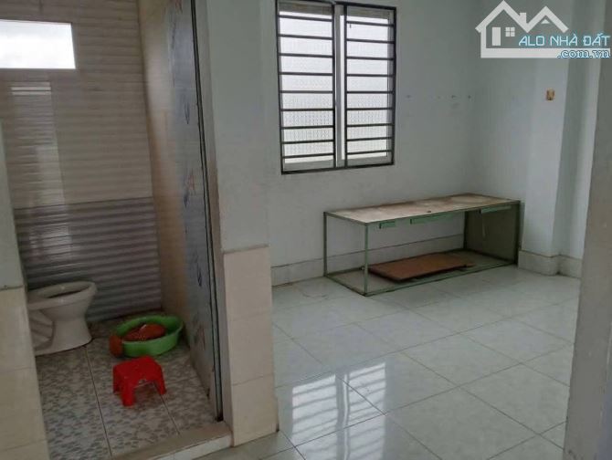 Cho thuê nhà 2 lầu gần trường Nguyễn Bỉnh Khiêm chung cư A6A7 Biên Hoà - 4