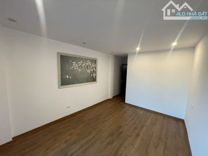 🔥 BÁN NHÀ 41M² – 6 TẦNG THANG MÁY – Ô TÔ TRÁNH – SÁT AEON LONG BIÊN – GIÁ HƠN 7 TỶ 🔥  🏡 - 4
