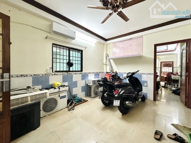 BÁN NHÀ VÕ VĂN TẦN QUẬN 3 ( 2 chiều ) - 44M2 - 5 TẦNG 5 PN - 1 CĂN RA XE TẢI – CHỈ 8.5 TỶ - 4