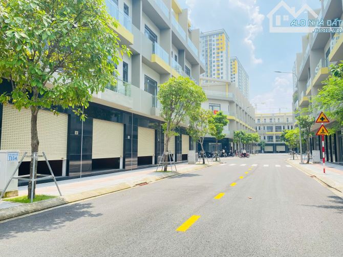 Nhà phố liền kề Làng đại học TPHCM, 60m2, 4 tầng, ngay QL1K giao với đg Thống Nhất 7,5 tỷ - 4