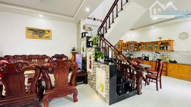 Bán Nhà Phố 130m² – Hẻm Xe Hơi Lê Văn Tám P.10 Đà Lạt – Sổ Hồng Riêng, Giá 8.5 Tỷ - 4