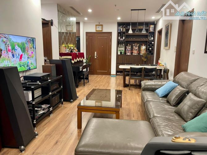 Bán căn hoa hậu hướng mát GOLDEN PALM - Lê Văn Lương 2n2s, 96m2, có sổ lâu dài. Giá 8tỷ380 - 4