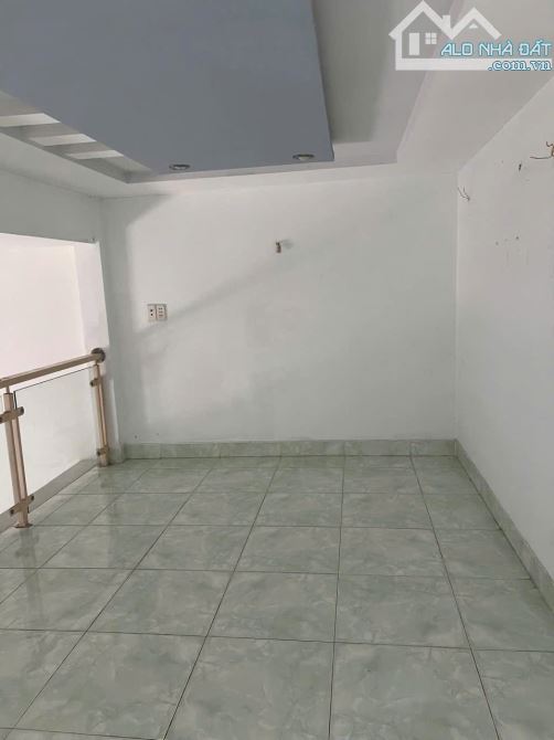 BÁN NHÀ TRỆT LỬNG ĐÔNG HÒA DĨ AN, SAT KDC , 2PN, 3.75 TI - 4