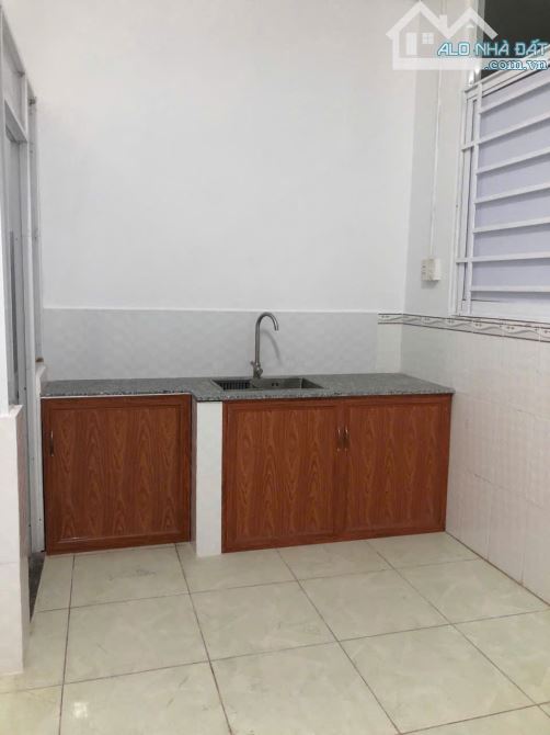 Phòng mới Keng 3tr/20m2 đường Tỉnh Lộ 10 có thang máy - 4