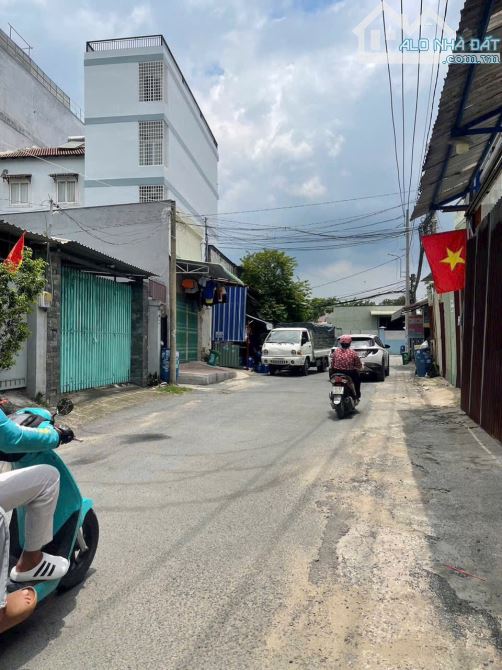 Bán lô đất 738m2 đất Đường 672 Xa Lộ Hà Nội vào 100m - Gần Metro, ngã tư Bình Thái - 4