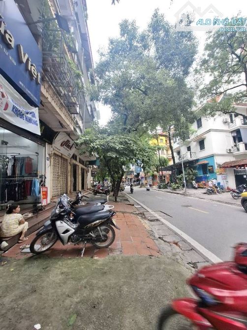 MẶT PHỐ TRẦN QUANG DIỆU - VIP ĐỐNG ĐA - VỈA HÈ Ô TÔ TRÁNH - HÀNG XÓM QUẬN ỦY ĐỐNG ĐA - KIN - 4