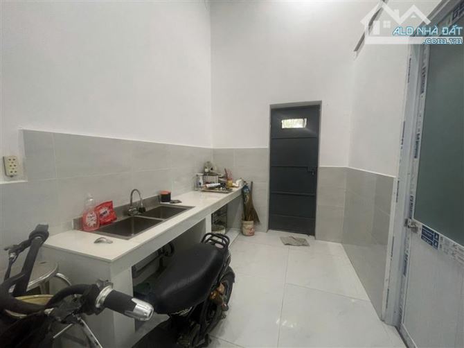 Bán nhà 1,5 tầng đường HÀ HUY GIÁP, phường THẠNH LỘC, Q12,dt80m²(4x20), giá 2,7tỷ - 4