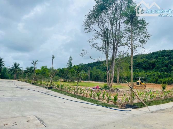 CẦN BÁN 516M2 CÓ 120M2 THỔ CƯ ĐƯỜNG TRƯỚC ĐẤT RỘNG 7 MÉT GIÁ 3 TỶ - 4