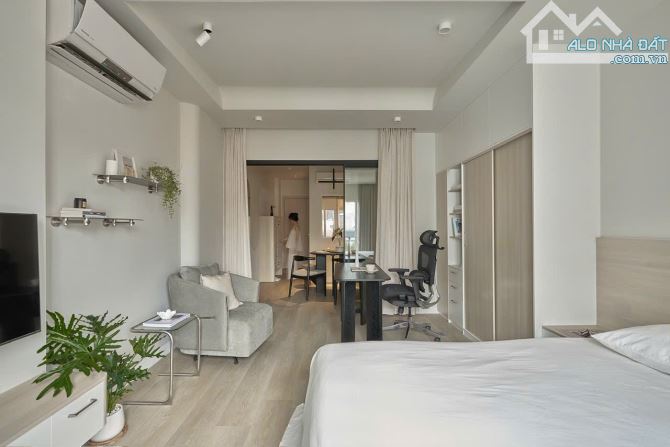 Căn hộ ngay trung tâm quận 1, bancol view siêu chill, gần UEH, Đại học Hoa Sen - 4
