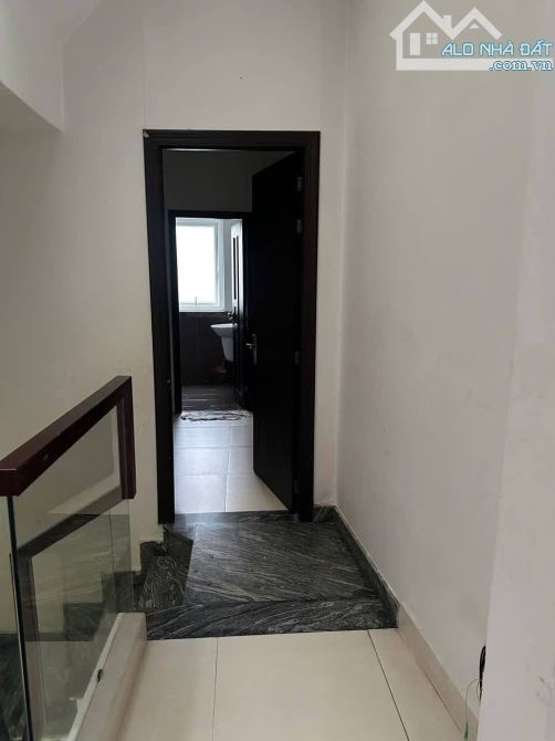 🏡 1 CĂN DUY NHẤT  3 TẦNG TRUNG TÂM --P LINH TRUNG – HẺM NHỰA XE TẢI QUAY ĐẦU -- GIÁ TỐT - 4