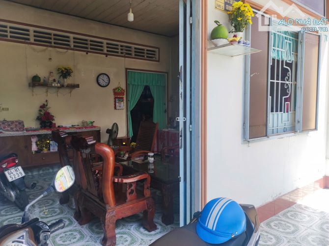 Nhà cấp trệt hẻm xe ba gác gần trường THCS Trần Phú - 4