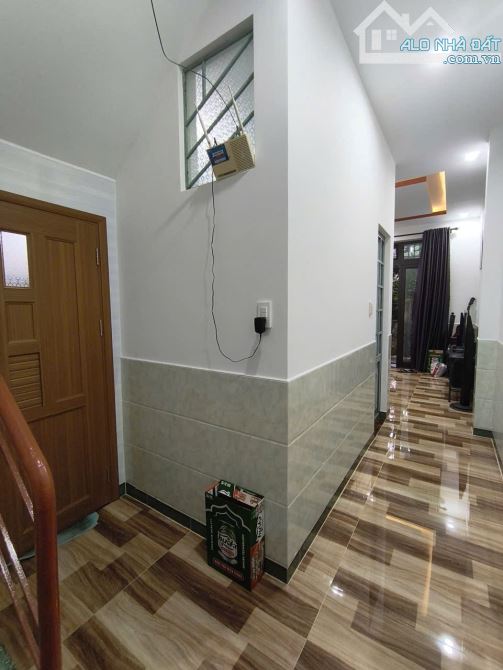 chủ cần bán nhà 2 tầng kiệt ô tô đường Nguyễn Phước Nguyên - 4