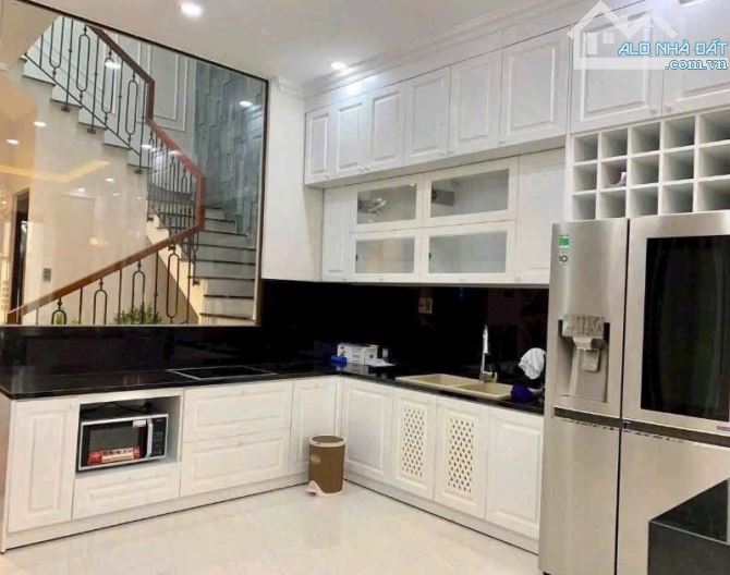 CHO THUÊ NHÀ 2 TẦNG KIỆT NGUYỄN VĂN THOẠI TPDN - 4