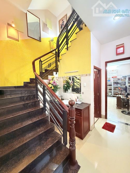 Nhà mặt tiền Kinh Doanh Siêu Vip Trần Hưng Đạo Tân Phú 88m2,5 Tầng Nhỉnh 16 tỷ - 4