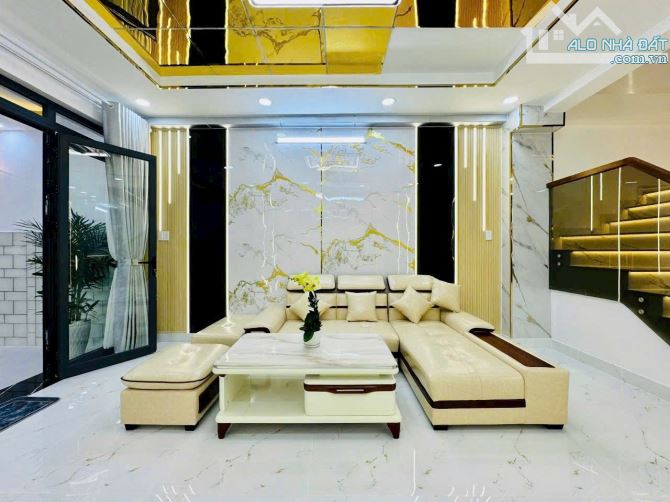 Bán nhà quận 7 hẻm 1113 Huỳnh Tấn Phát. Dt 4x15m. 3 tầng. Giá 6 tỷ 790tr - 4