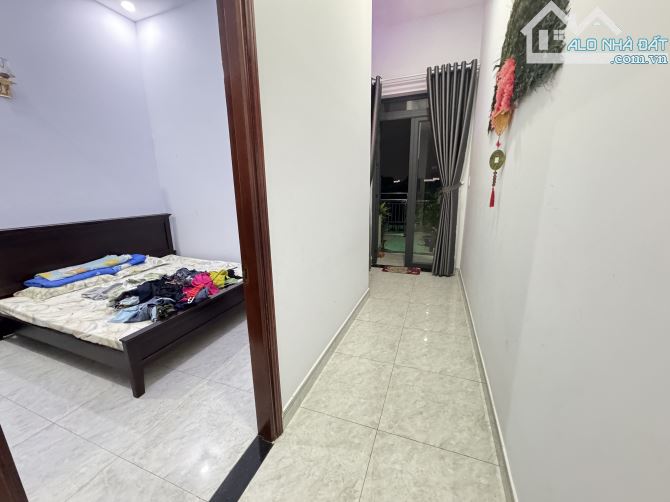 Bán Nhà 1 lầu Đường nhựa 6m Thông Hẻm Trần Hưng Đạo , Dĩ An , Bình Dương - 5