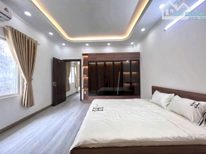Nhà Phố 125m2 - Gần Quận 7 – Xe Hơi Thông - Nhỉnh 6 Tỷ - 5
