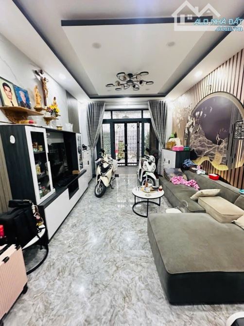 Bán nhà đường 8m sát mặt tiền Phan Huy Ích, Gò Vấp, 4 tầng, gara ô tô, 10 tỷ 6 - 5