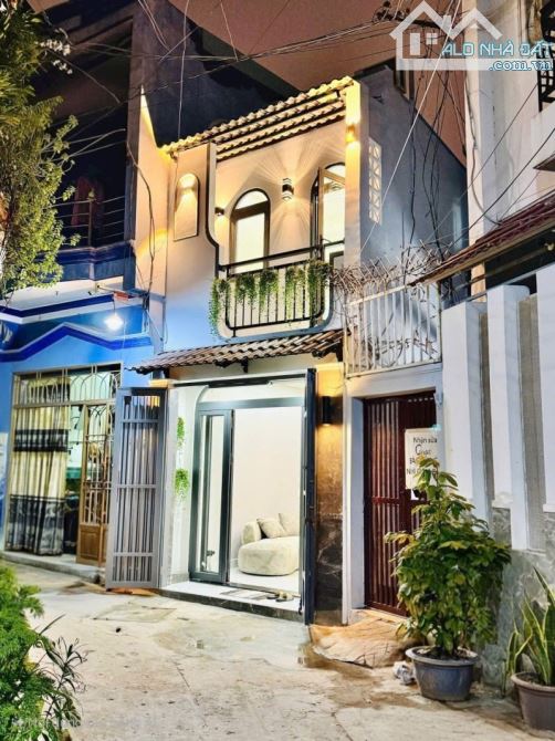 BÁN NHÀ ĐẸP HẺM XE HƠI, NGUYỄN THƯỢNG HIỀN P5 BÌNH THẠNH, 27M² NỞ HẬU, 2 TẦNG, CHỈ 5.25 TỶ - 5