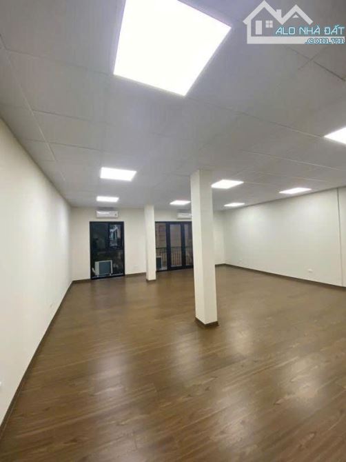 PHÂN LÔ ĐỖ QUANG CẦU GIẤY 7 TẦNG 95m MT 7.5m GARA Ô TÔ THANG MÁY NHẬP VIEW VƯỜN HOA 36 TỶ - 5