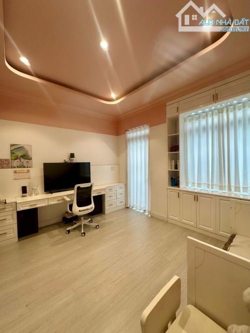 Bán gấp nhà đẹp ở ngay Võ Thị Nhờ, xe hơi ngủ nhà, 56m2, full nội thất cao cấp, SHR, HCĐ. - 5
