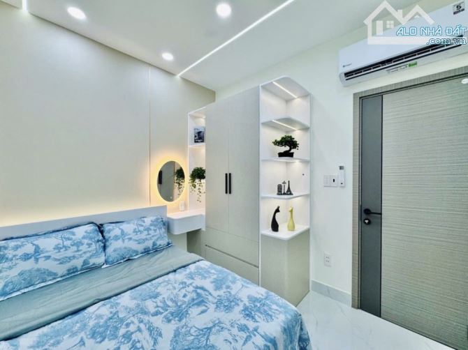 HẺM XE HƠI P5 BÌNH THẠNH - 2 TẦNG MỚI FULL NỘI THẤT GẦN MẶT TIỀN CHỈ 5.25T TL CHÍNH CHỦ  + - 5