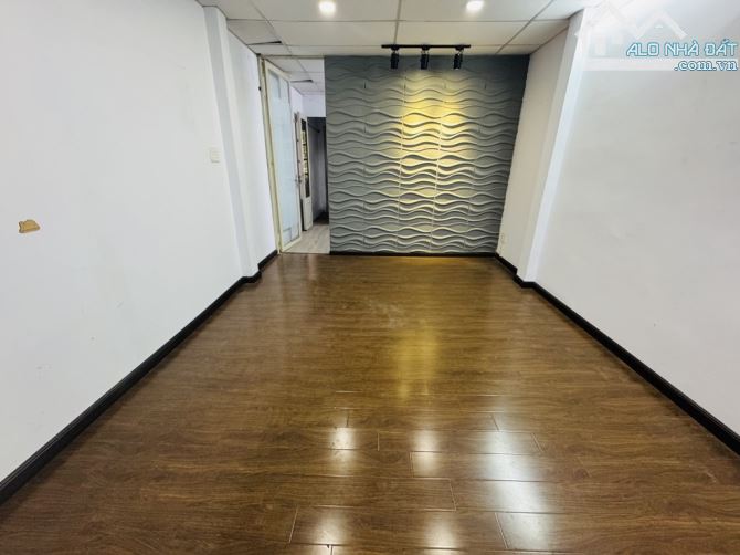 MTKD ĐƯỜNG 12M, VỈA HÈ 3M - GẦN 70M2 - ĐANG CHO THUÊ 20 TR/THÁNG - GÒ VẤP,9.x TỶ - 5