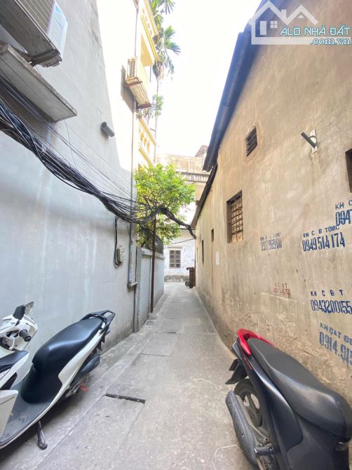 CHÍNH CHỦ GỬI bán nhà Đội Cấn - Ba Đình, nhà mới đẹp - nội thất cao cấp 38m2 CHỈ CÓ 8,8T - 5