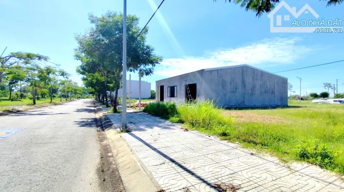 Lô đất full thổ cư hướng Nam, khu dịch vụ hỗn hợp VSIP, gần cổng, xây trọ kinh doanh ngay - 5