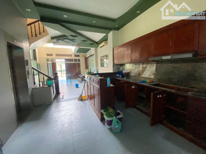 Cho thuê nhà đường số 7B, Bình tân khu Tên Lửa, 6 ngủ, 7wc, thang máy, 6x20m - 5