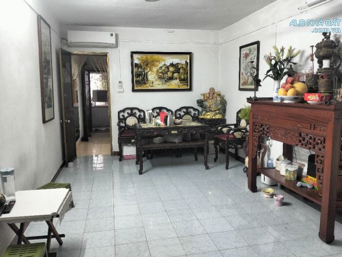TẬP THỂ NGÕ 328 NGUYỄN TRÃI – HAI MẶT THOÁNG – 3,8 TỶ - 5