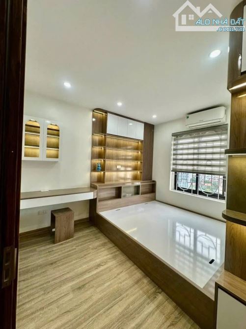 Bán căn hộ toà CT9 (KĐT Định Công), vị trí đắc địa, 3 phòng ngủ full nội thất mới - 5