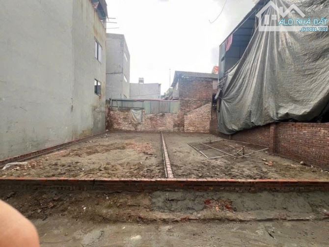 Bán gấp đất Thiết Bình Thư Lâm, mặt tiền rộng 10m, ô tô vào tận đất, rẻ hơn TT 5 giá - 5