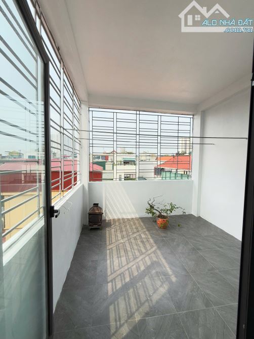 🔥Tứ Hiệp Thanh Trì  33m-4 tầng ô tô đỗ cổng - Loanh quanh 6 đồng về tay ngay - 5