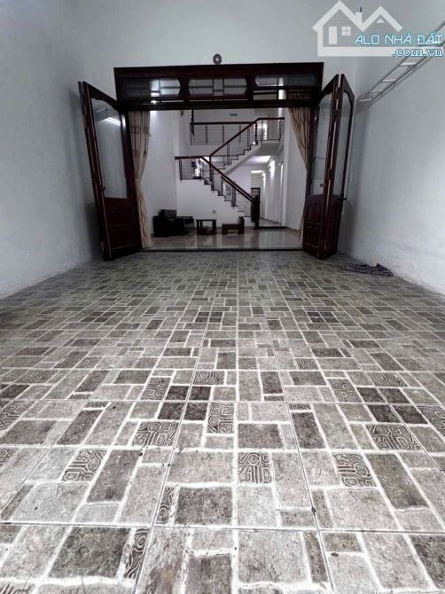 NHÀ MÊ LỮNG KIỆT Ô TÔ – TRUNG TÂM THANH KHÊ - CHỈ 4 TỶ X - 5