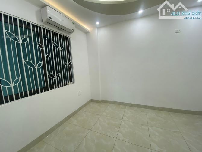 BÁN NHÀ HÒA BÌNH. DT 32M, 5T, MT 3,5M, GIÁ 6 TỶ. - 5
