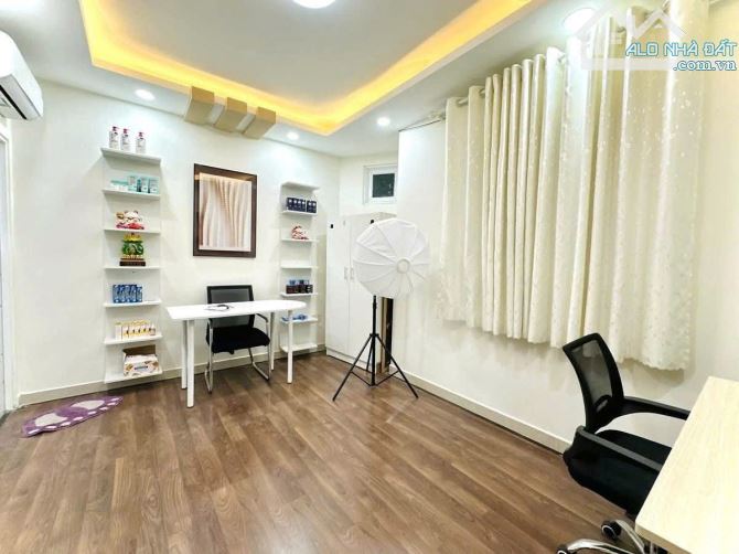 💥7,7 TỶ - 5 TẦNG - XE HƠI THÔNG - KHU VIP PHAN XÍCH LONG - ĐOÀN THỊ ĐIỂM - PHÚ NHUẬN - 5