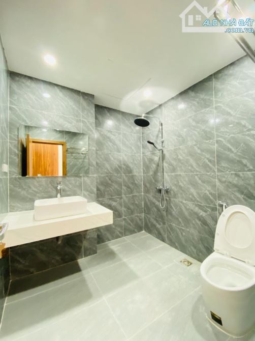 HÀNG VIP, THANG MÁY, Ô TÔ, KD , Q HAI BÀ TRƯNG, DT 73 M2 x 6T, NHỈNH 18 tỷ - 5