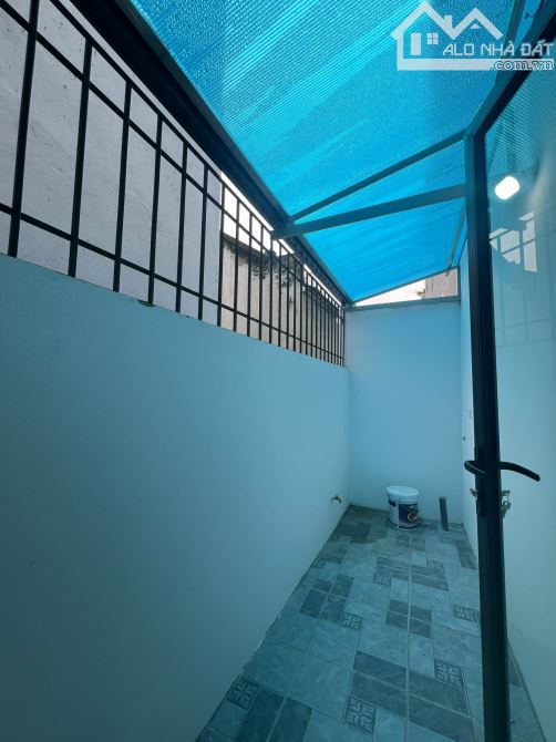 Nhà trị trấn Quốc Oai mà rộng quá, 75m2x3T, gần đại lộ thăng long giá chỉ 3.5x tỷ - 5