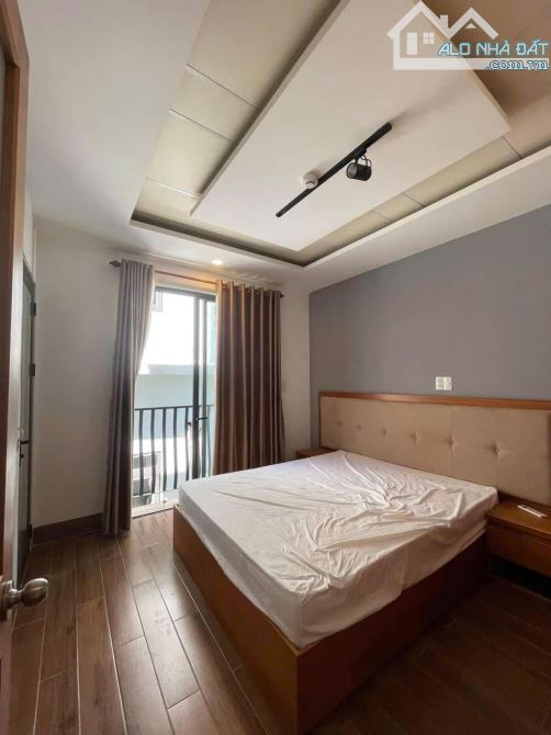 CHO THUÊ TÒA NHÀ 4 TẦNG 7 PHÒNG RỘNG MẶT TIỀN NGUYỄN XIỂN GẦN BIỂN - 5