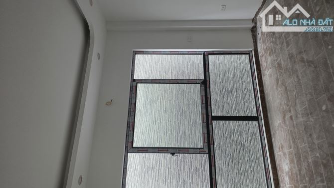 B.Á.N NHÀ THỊ TRẤN ĐAN PHƯỢNG , Ô TÔ GẦN, THOÁNG TRƯỚC SAU, Ở QUÁ SƯỚNG  48M2, 4 TỶ 7 - 5