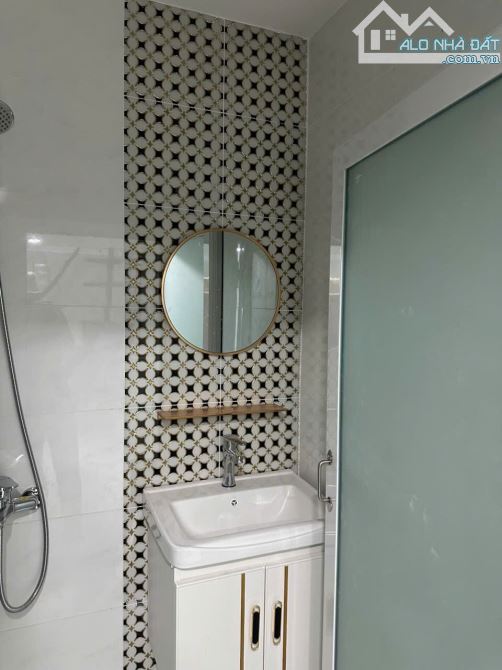 Bán tòa nhà CHDV Góc 2MT Nguyễn Văn Lượng, Gò Vấp 8,5 x 18m. 5 tầng. HĐT 80tr. Giá 21.5 tỷ - 5