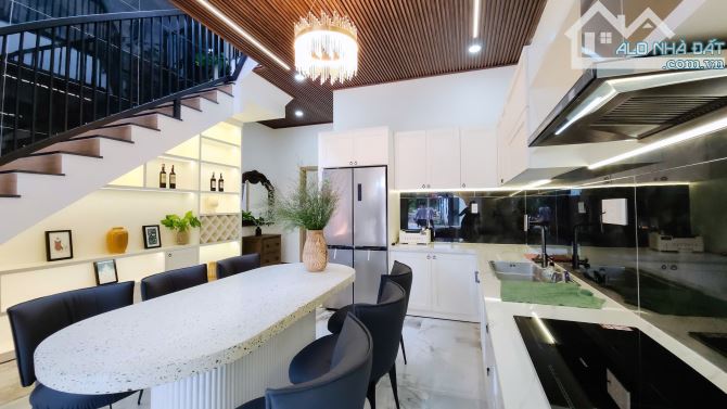 💥Nhà mê rất đẹp hẻm Y Wang gần trường Nguyễn Trường Tộ - 3.160 tỷ - 5