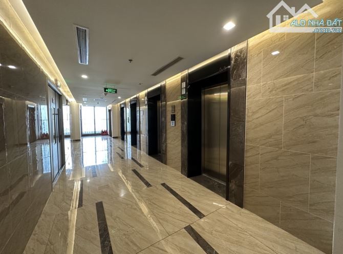 BÁN CĂN HOA HẬU TÒA M1 CHUNG CƯ CAO CẤP METROPOLIS 29 LIỄU GIAI - 78M2 - 18.5 TỶ - HIẾM - 5