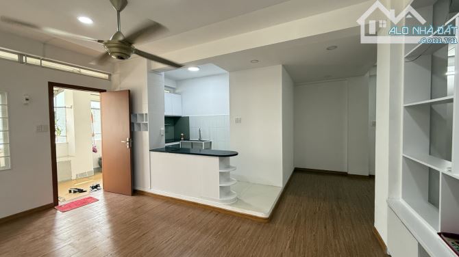 CHUNG CƯ PHAN VĂN TRỊ, P.11, BÌNH THẠNH, 74M2, 2PN, MỚI ĐẸP DỌN VÀO Ở NGAY. GIÁ 3.4 TỶ TL - 5