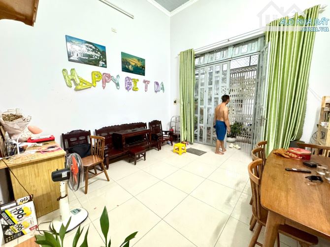 CHỦ GỞI BÁN NHÀ 1 TRỆT 1 GÁC P.TÂN VẠN, 2PN, HẺM 3 GÁC, THỔ CƯ 100%, ĐƯỜNG BÙI HỮU NGHĨA V - 5